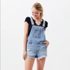 NWT Pacsun overall shorts!